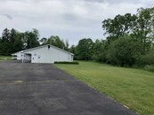 Hudson Valley, New York 14 Car 3200 sq ft Garage- 3200 Sq Ft House Unique Property