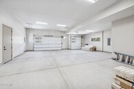 5 Car Garage House that any Car Enthusiast would Enjoy to Live-in!